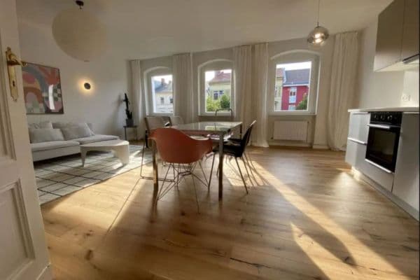 Pronájem bytu 3+1 70 m², Zámečnická, Brno Pronájem bytu 3+1 70 m², Zámečnická, Brno