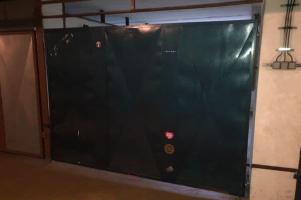 Pronájem garáže 14 m², Hviezdoslavova, Praha Pronájem garáže 14 m², Hviezdoslavova, Praha