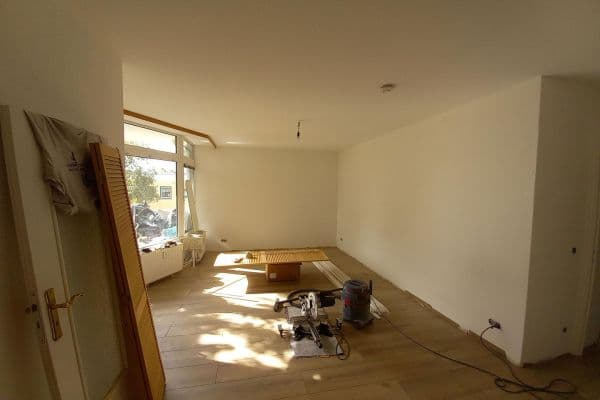 Prodej bytu 3+1 72 m², Egisheimer Weg 10, Berlin - Buckow, Berlín Prodej bytu 3+1 72 m², Egisheimer Weg 10, Berlin - Buckow, Berlín