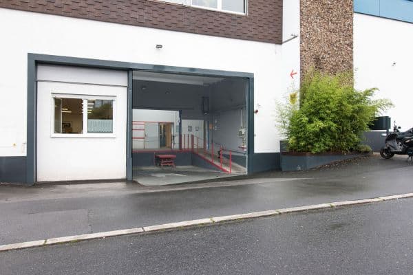 Pronájem nebytového prostoru 437 m², Westendorfstr. 41, Dortmund - Aplerbeck Pronájem nebytového prostoru 437 m², Westendorfstr. 41, Dortmund - Aplerbeck