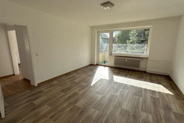 Pronájem bytu 3+1 59 m², Im Schleusenteich 11, Peine Pronájem bytu 3+1 59 m², Im Schleusenteich 11, Peine