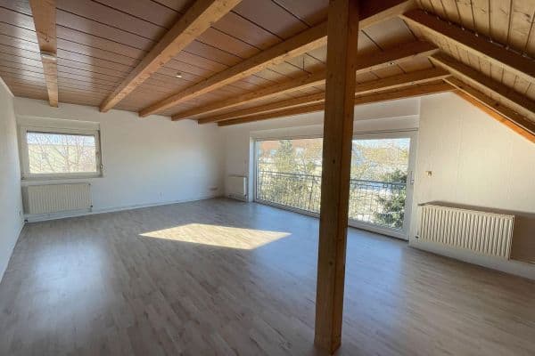 Pronájem bytu 5+1 136 m², Bahnhofstr. 34, Helmstedt, Dolní Sasko Pronájem bytu 5+1 136 m², Bahnhofstr. 34, Helmstedt, Dolní Sasko