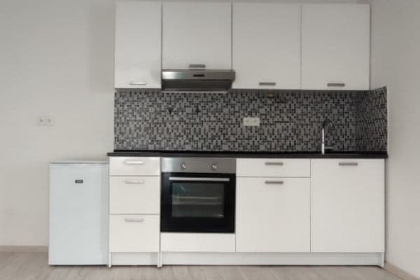 Pronájem bytu 1+1 54 m², Na Popluží, Ústí nad Labem Pronájem bytu 1+1 54 m², Na Popluží, Ústí nad Labem