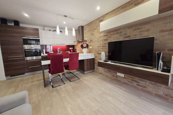 Prodej bytu 3+kk 78 m², Lupáčova, Hlavní město Praha Prodej bytu 3+kk 78 m², Lupáčova, Hlavní město Praha