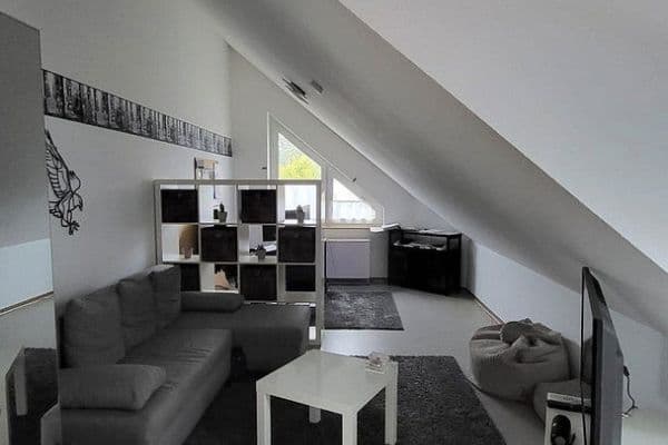 Prodej bytu 4+1 120 m², Massenbachhausen Prodej bytu 4+1 120 m², Massenbachhausen