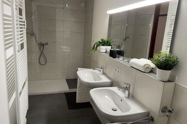 Prodej bytu 3+1 84 m², Goldmühlestraße 99/3, Sindelfingen Prodej bytu 3+1 84 m², Goldmühlestraße 99/3, Sindelfingen