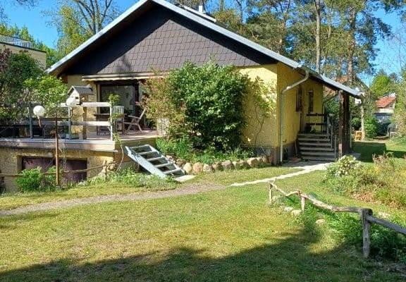 Prodej domu 137 m², pozemek 1.233 m², Stahnsdorf Prodej domu 137 m², pozemek 1.233 m², Stahnsdorf