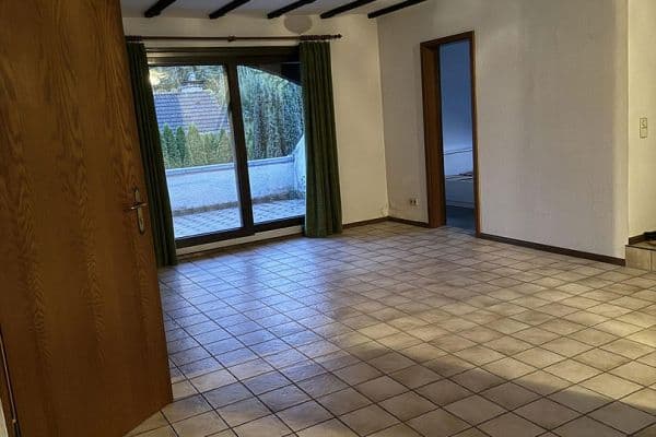 Pronájem bytu 3+1 101 m², Hüttenallee 35, Krefeld Pronájem bytu 3+1 101 m², Hüttenallee 35, Krefeld