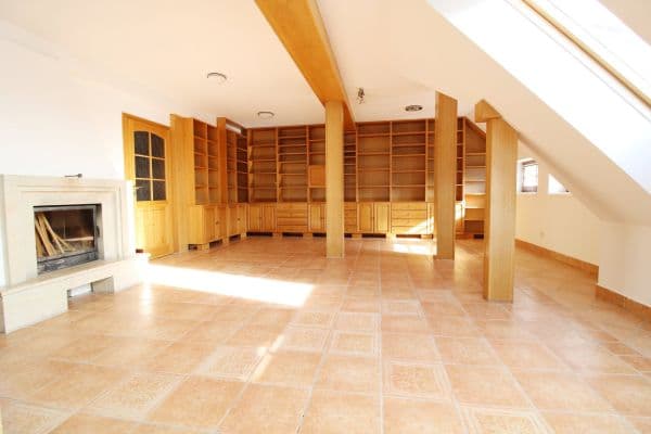Pronájem bytu 170 m², Vinohradská,  Pronájem bytu 170 m², Vinohradská,