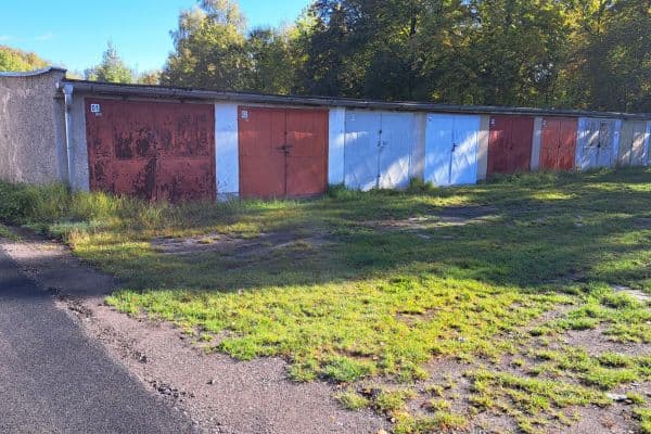 Pronájem garáže 16 m², Okružní, České Budějovice Pronájem garáže 16 m², Okružní, České Budějovice