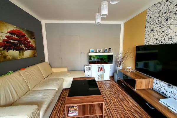 Pronájem bytu 2+1 60 m², Opletalova, Adamov Pronájem bytu 2+1 60 m², Opletalova, Adamov