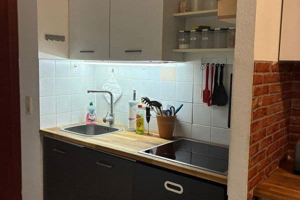 Pronájem bytu 2+1 45 m², Konrad Adenauer Adenauer Str. 59, kaiserslautern, Porýní-Falc Pronájem bytu 2+1 45 m², Konrad Adenauer Adenauer Str. 59, kaiserslautern, Porýní-Falc