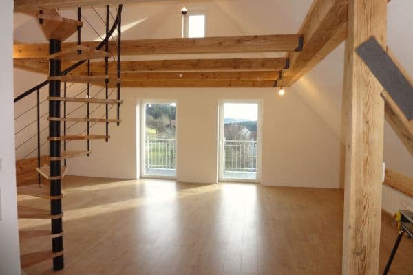 Pronájem bytu 3+kk 107 m², Loßburg - Wittendorf Pronájem bytu 3+kk 107 m², Loßburg - Wittendorf