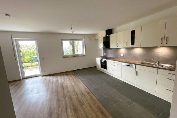 Pronájem bytu 2+1 59 m², Neuendettelsau Pronájem bytu 2+1 59 m², Neuendettelsau