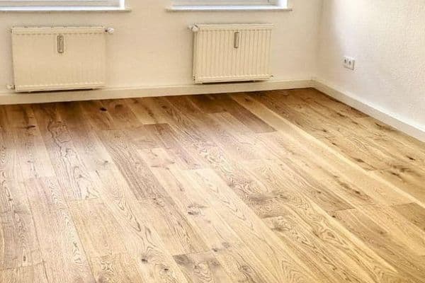 Pronájem bytu 3+1 73 m², Leipzig Pronájem bytu 3+1 73 m², Leipzig