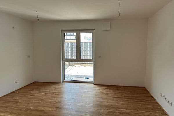 Pronájem bytu 2+1 44 m², Frankfurt, Hessen Pronájem bytu 2+1 44 m², Frankfurt, Hessen