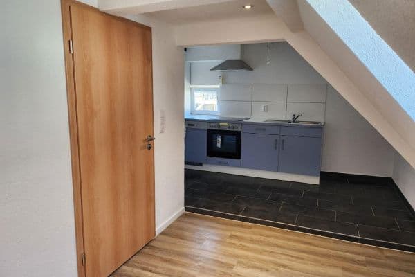 Pronájem bytu 2+1 36 m², Schramberg, Bádensko-Württembersko Pronájem bytu 2+1 36 m², Schramberg, Bádensko-Württembersko