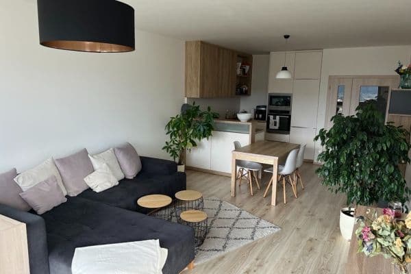 Pronájem bytu 2+kk 69 m², Rorýsová, Hlavní město Praha Pronájem bytu 2+kk 69 m², Rorýsová, Hlavní město Praha