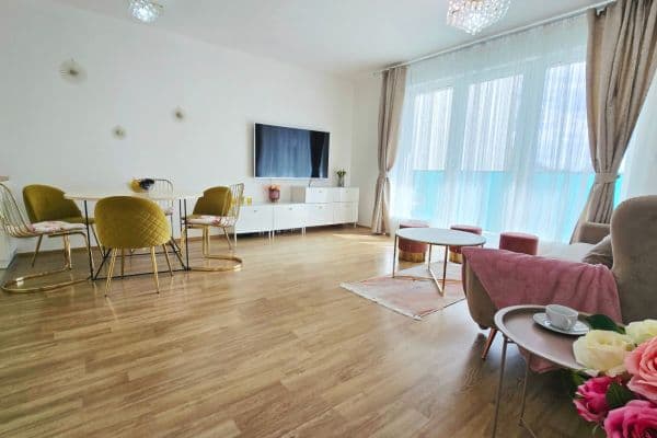 Prodej bytu 2+kk 75 m², Chlebovická, Praha Prodej bytu 2+kk 75 m², Chlebovická, Praha