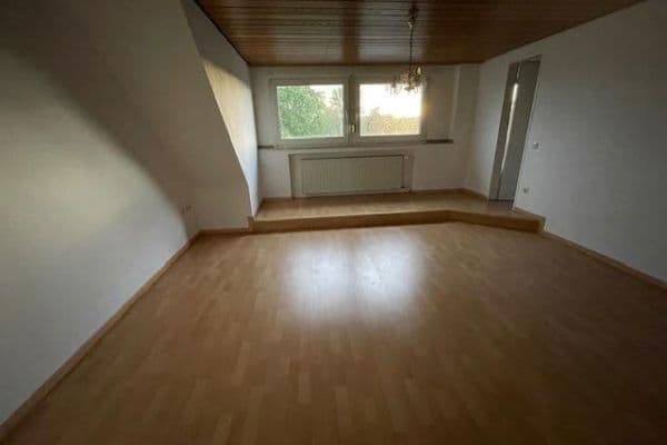 Pronájem bytu 2+1 55 m², Grevenbroich Pronájem bytu 2+1 55 m², Grevenbroich