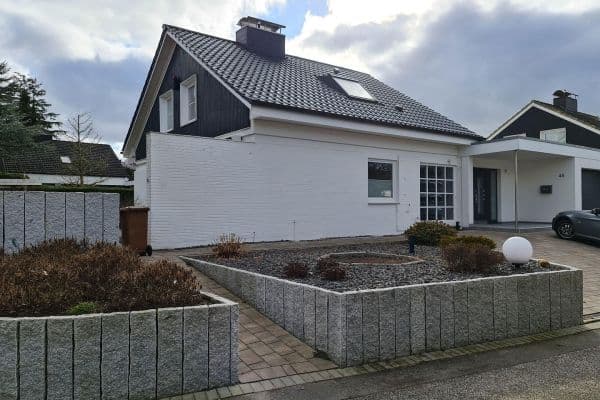 Prodej domu 174 m², pozemek 611 m², Elmshorn Prodej domu 174 m², pozemek 611 m², Elmshorn