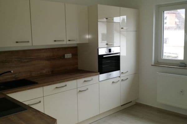 Pronájem bytu 3+1 81 m², Gelnhausen Pronájem bytu 3+1 81 m², Gelnhausen