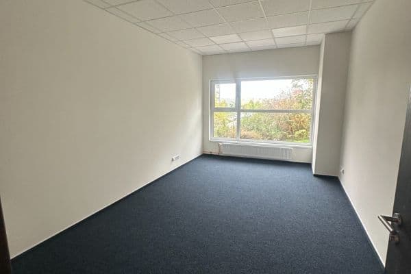 Pronájem kanceláře 19 m², Kurzova, Hlavní město Praha Pronájem kanceláře 19 m², Kurzova, Hlavní město Praha