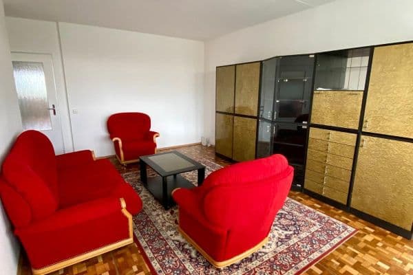 Pronájem bytu 3+1 70 m², Španielova, Praha Pronájem bytu 3+1 70 m², Španielova, Praha
