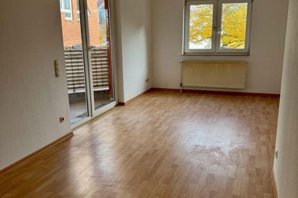 Pronájem bytu 3+1 65 m², Steinstraße 51, Schönebeck Pronájem bytu 3+1 65 m², Steinstraße 51, Schönebeck
