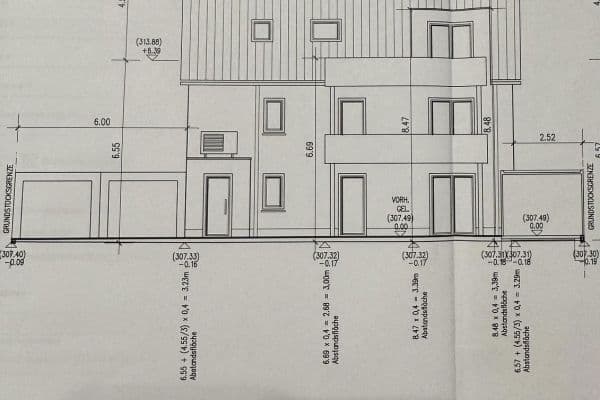 Prodej bytu 4+1 79 m², Lohhofer Straße 36, Herzogenaurach Prodej bytu 4+1 79 m², Lohhofer Straße 36, Herzogenaurach