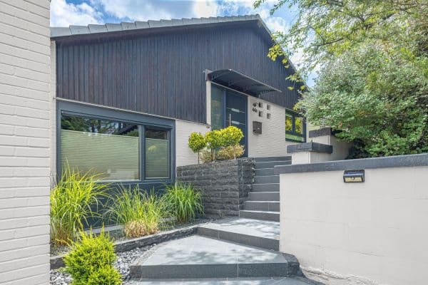 Prodej domu 122 m², pozemek 1.092 m², Seevetal Prodej domu 122 m², pozemek 1.092 m², Seevetal