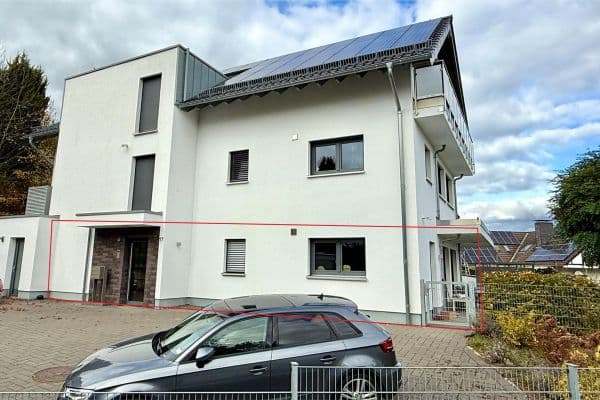 Pronájem bytu 3+1 113 m², Neunkirchen-Seelscheid Pronájem bytu 3+1 113 m², Neunkirchen-Seelscheid