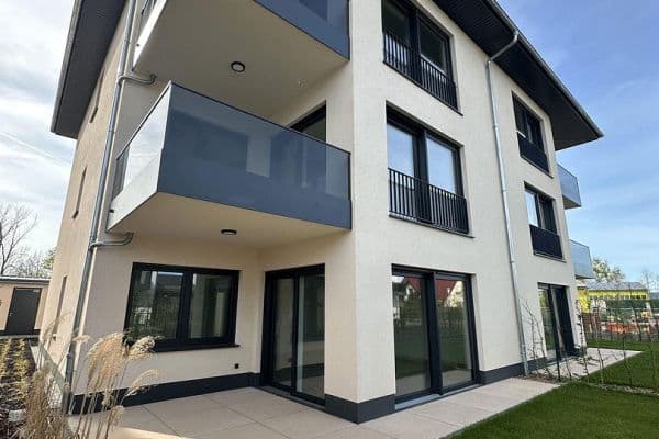 Pronájem bytu 3+1 92 m², An den Klosteräckern 1, Luckau Pronájem bytu 3+1 92 m², An den Klosteräckern 1, Luckau