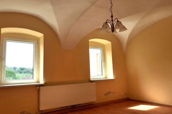 Pronájem bytu 2+1 54 m², Frohburg, Sasko Pronájem bytu 2+1 54 m², Frohburg, Sasko