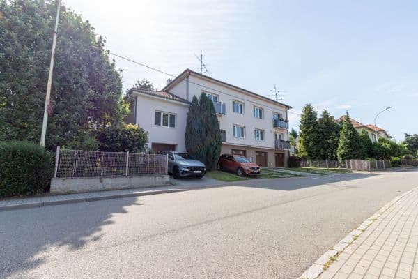 Prodej bytu 3+1 73 m², Růžová, Kyjov Prodej bytu 3+1 73 m², Růžová, Kyjov