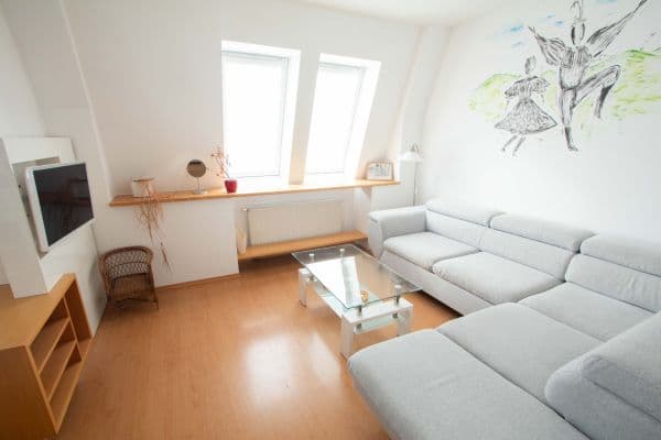Prodej bytu 3+kk 82 m², Sadová, Uherské Hradiště Prodej bytu 3+kk 82 m², Sadová, Uherské Hradiště