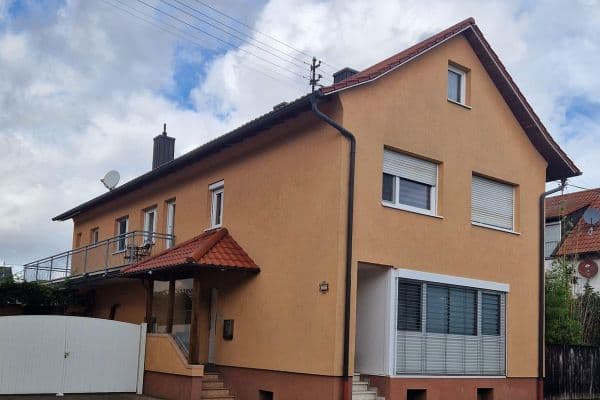 Prodej domu 250 m², pozemek 870 m², Leimersheim Prodej domu 250 m², pozemek 870 m², Leimersheim