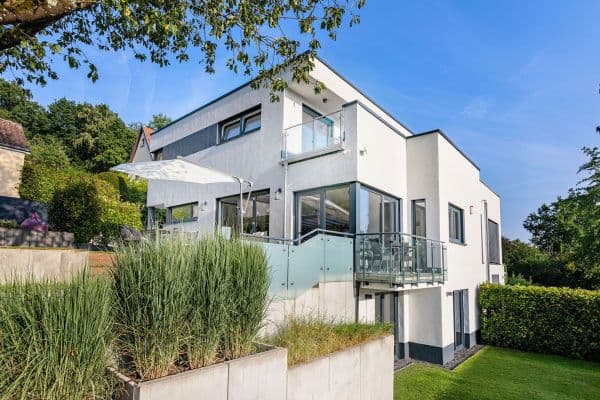 Prodej domu 182 m², pozemek 912 m², Kelkheim Prodej domu 182 m², pozemek 912 m², Kelkheim