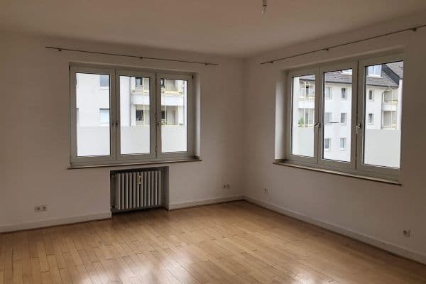 Pronájem bytu 2+1 78 m², Düsseldorf-Benrath Pronájem bytu 2+1 78 m², Düsseldorf-Benrath