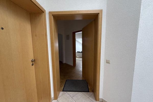 Pronájem bytu 2+1 60 m², Adlerstraße 13, Herrenberg Pronájem bytu 2+1 60 m², Adlerstraße 13, Herrenberg