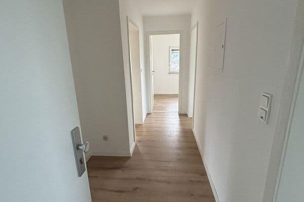 Pronájem bytu 3+1 73 m², Am Kucksberg 2, Waldbröl, Severní Porýní-Vestfálsko Pronájem bytu 3+1 73 m², Am Kucksberg 2, Waldbröl, Severní Porýní-Vestfálsko