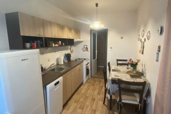 Pronájem bytu 3+1 70 m², Steinerova, Hlavní město Praha Pronájem bytu 3+1 70 m², Steinerova, Hlavní město Praha