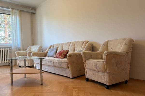 Pronájem bytu 3+1 68 m², Drieňová, Bratislava Pronájem bytu 3+1 68 m², Drieňová, Bratislava
