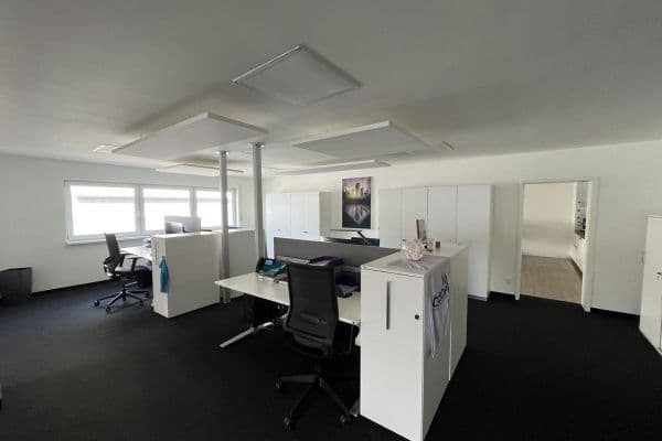 Pronájem kanceláře 245 m², Homburger Str. 69a, Bad Vilbel Pronájem kanceláře 245 m², Homburger Str. 69a, Bad Vilbel