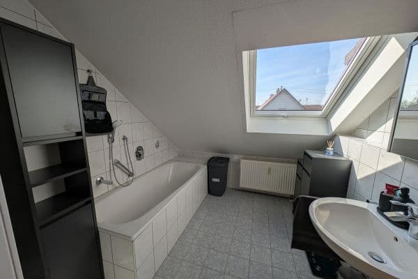 Prodej bytu 2+1 59 m², Weißenhorner Straße 9a, Bibertal, Bavorsko Prodej bytu 2+1 59 m², Weißenhorner Straße 9a, Bibertal, Bavorsko