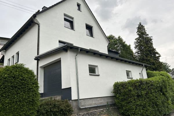 Prodej domu 94 m², pozemek 699 m², Bindweider Straße 13, Steinebach Prodej domu 94 m², pozemek 699 m², Bindweider Straße 13, Steinebach