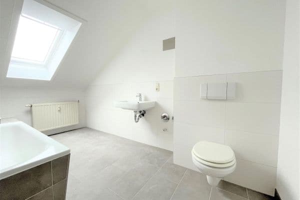 Pronájem bytu 3+1 88 m², Wittichenau Pronájem bytu 3+1 88 m², Wittichenau