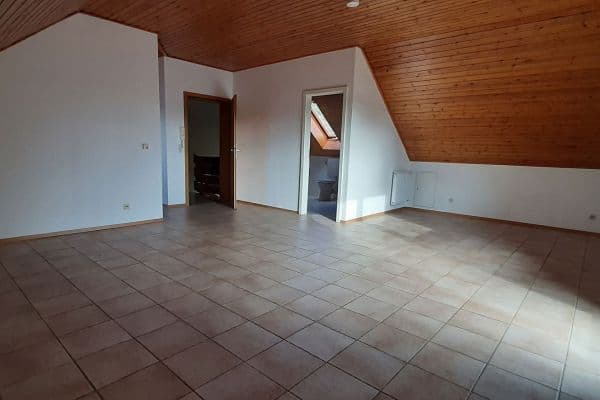 Pronájem bytu 1+1 45 m², Erzbergstrasse 25c, Fürth Pronájem bytu 1+1 45 m², Erzbergstrasse 25c, Fürth