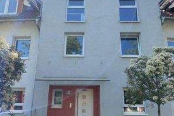 Prodej domu 138 m², pozemek 145 m², Theodore Heuss Allee, Viernheim Prodej domu 138 m², pozemek 145 m², Theodore Heuss Allee, Viernheim