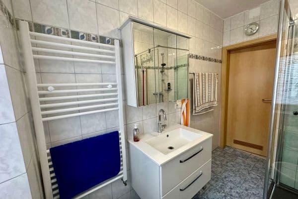Pronájem bytu 3+1 55 m², Am Allhagen 0, Gladbeck Pronájem bytu 3+1 55 m², Am Allhagen 0, Gladbeck